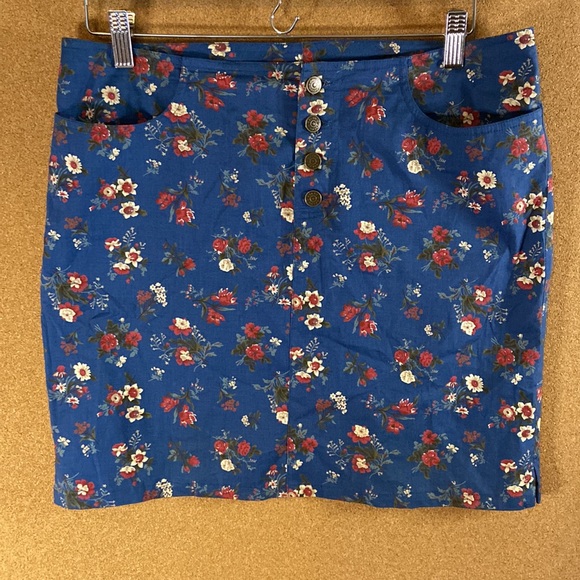 RALPH LAUREN MINI SKIRT BUTTON FLY - Picture 5 of 11